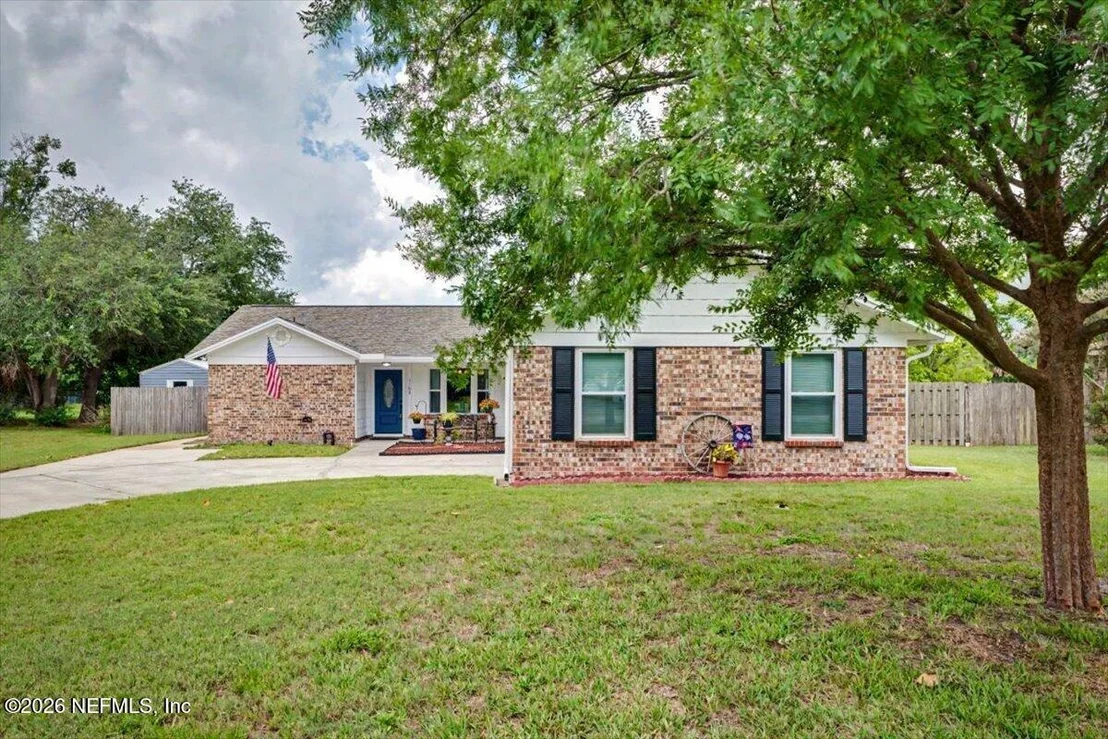 Photo of 1102 MEADOW Drive
