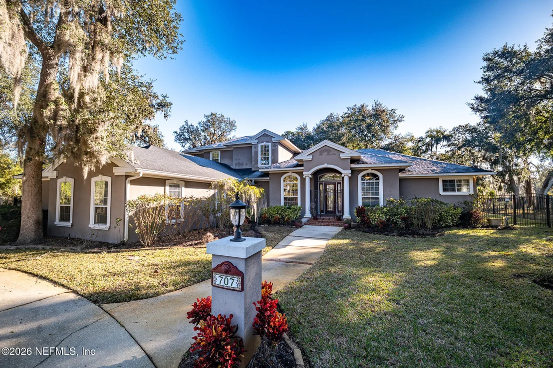 Photo of 707 STANDISH Drive