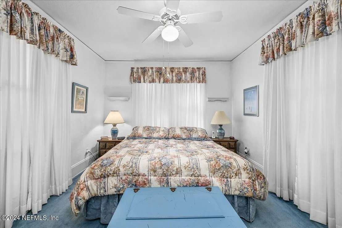 Photo of 231 OLEANDER Avenue
