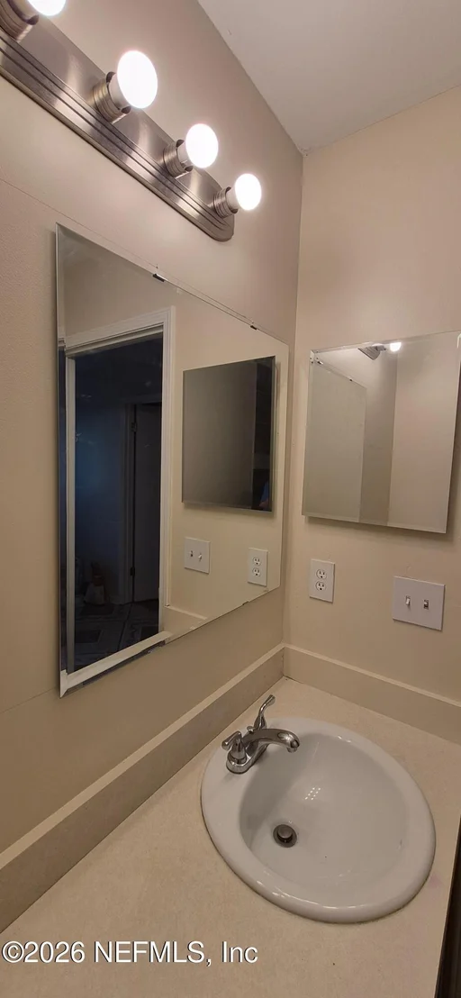 Photo of 8390 ARGYLE CORNERS Drive