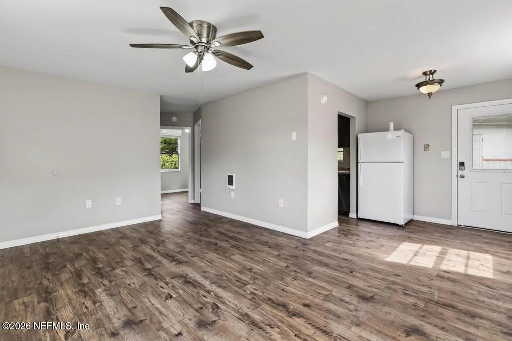 Photo of 344 5TH Way
