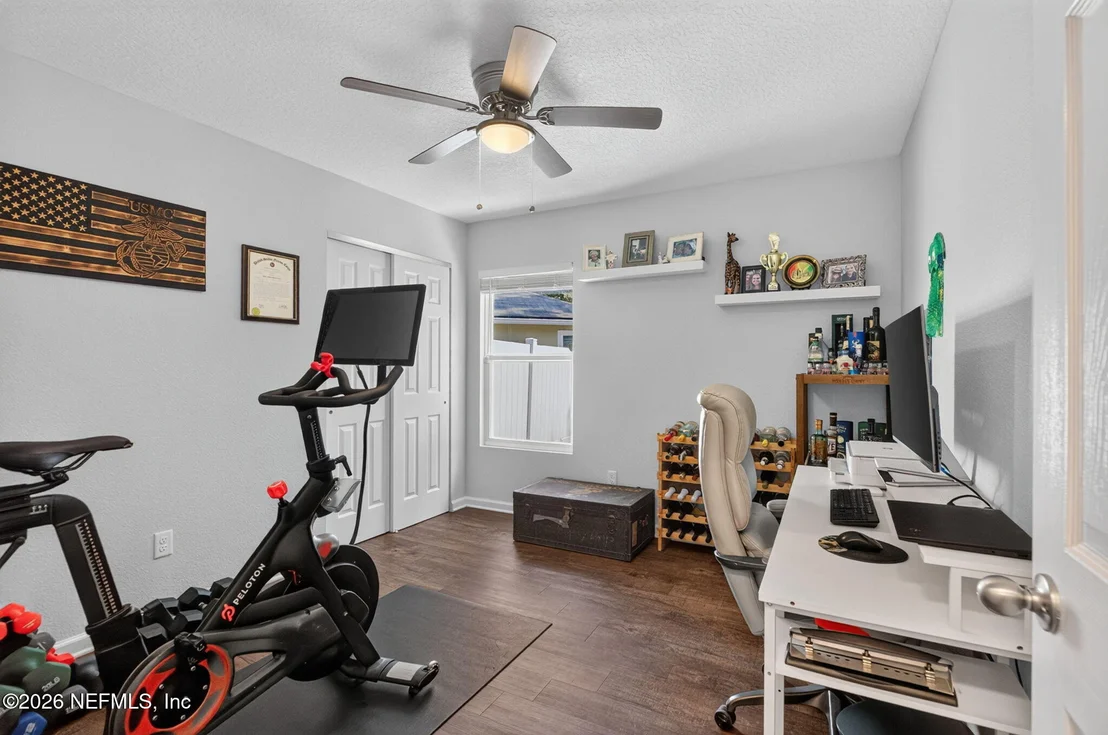 Photo of 6983 LORIS Lane