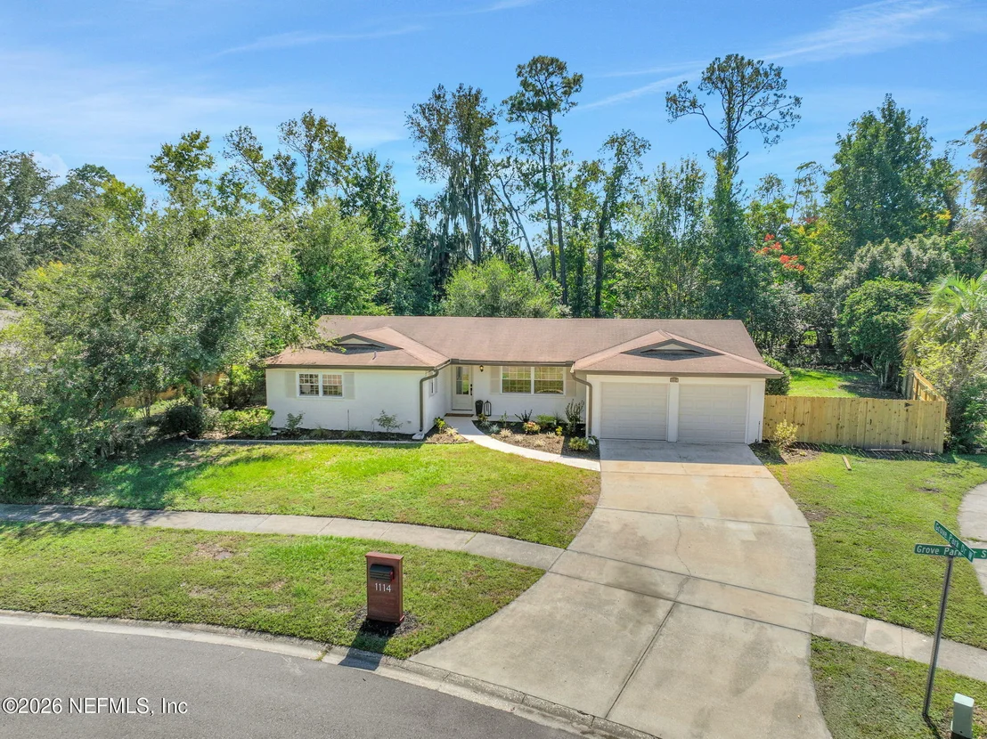 Photo of 1114 GROVE PARK Drive