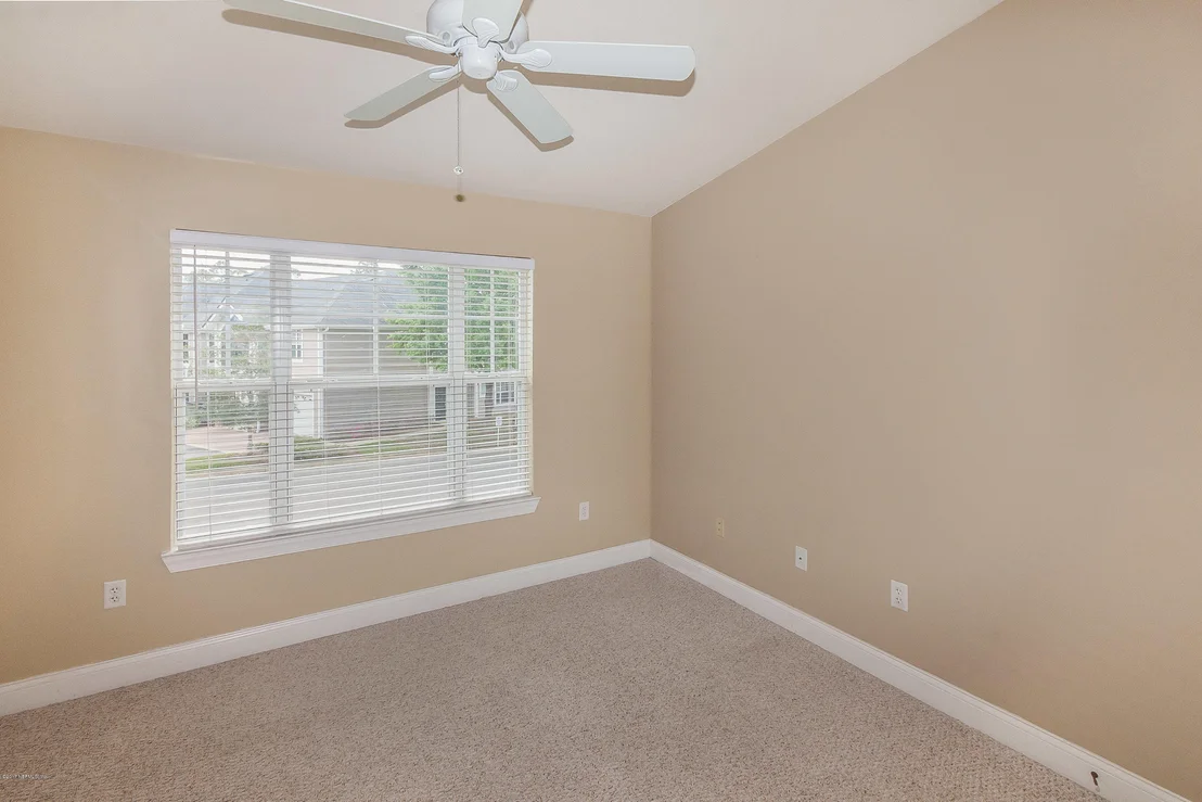 Photo of Unit 211 at 320 RYDER CUP Circle