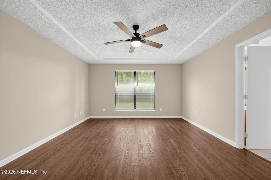 Photo of 977 SANDSTONE Drive