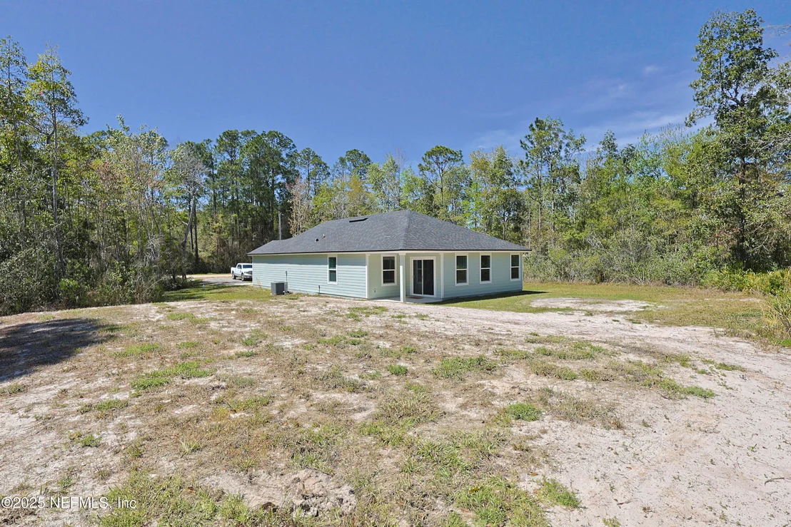 Photo of 52 PEPPERMINT Avenue