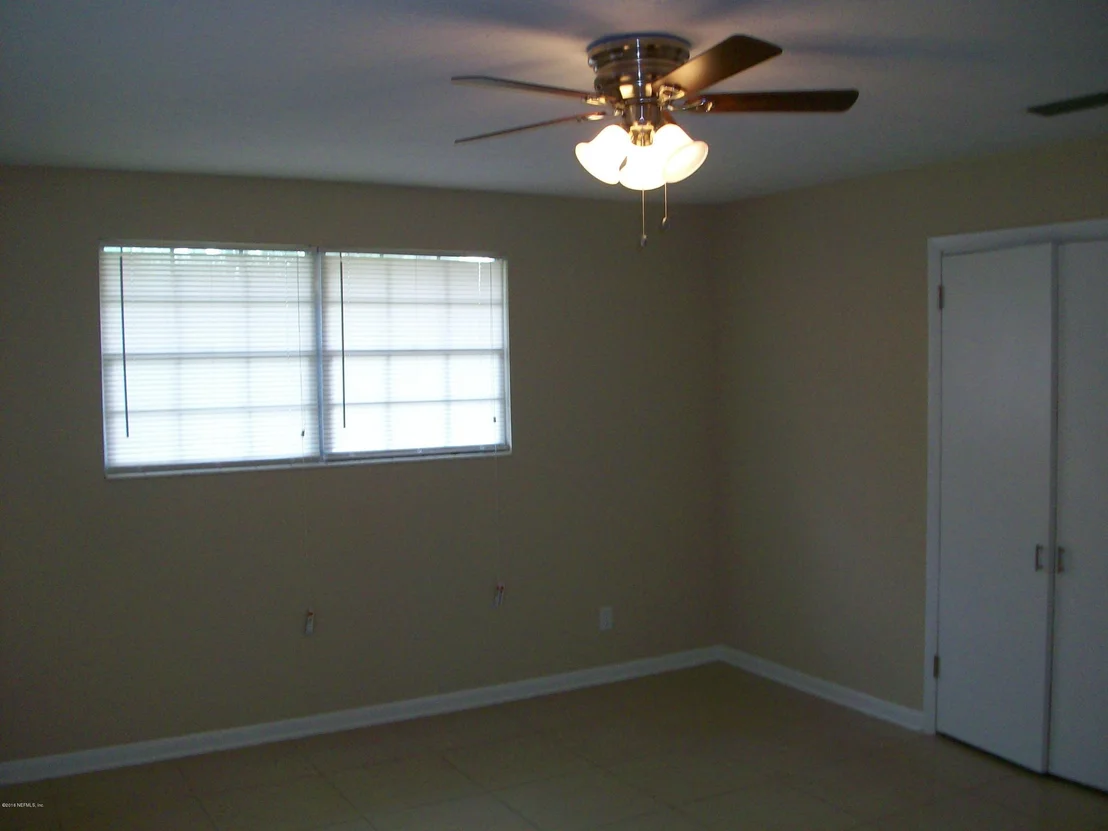 Photo of 1262 ARBOR Circle