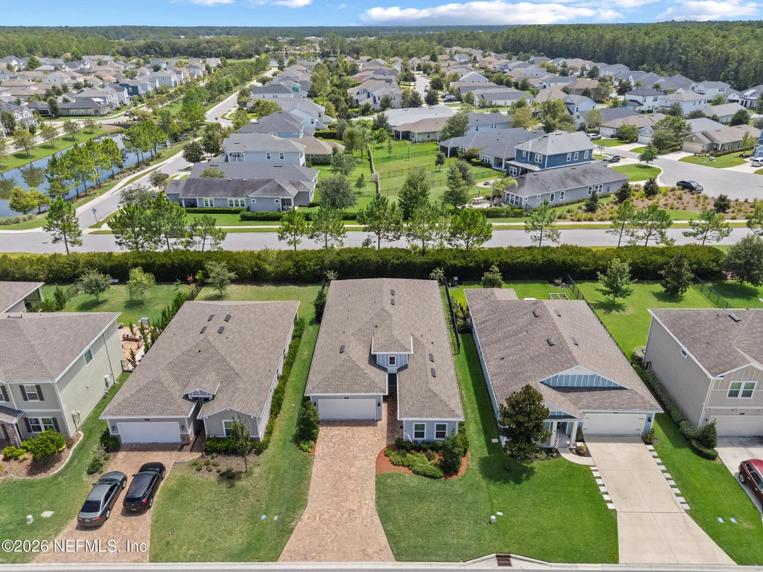 Photo of 105 BLOOMFIELD Way