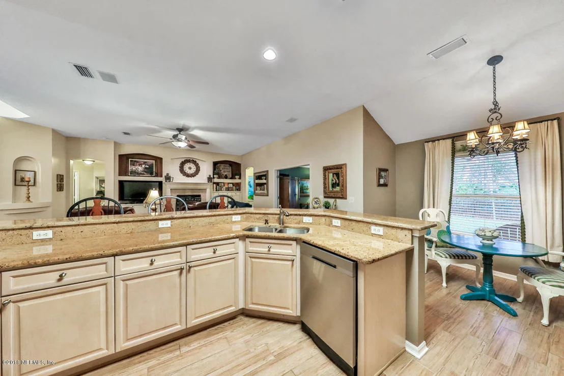 Photo of 7836 TIMBERLIN PARK