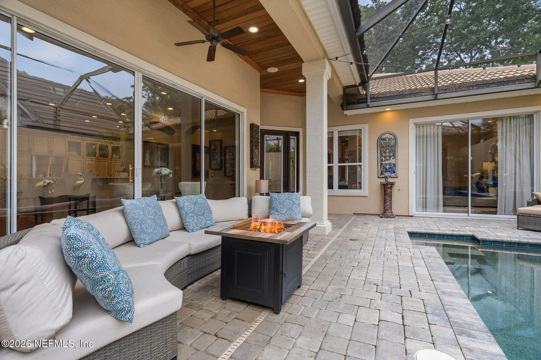 Photo of 105 LAUREL Way