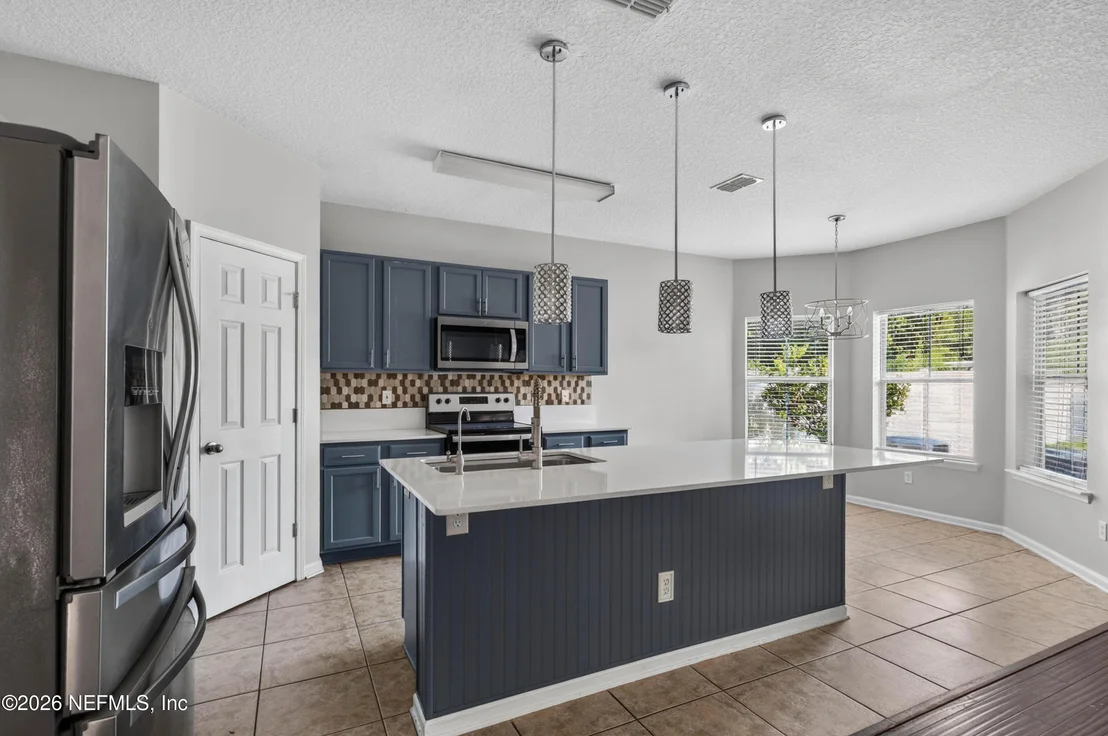 Photo of 6191 EDDYSTONE Trail