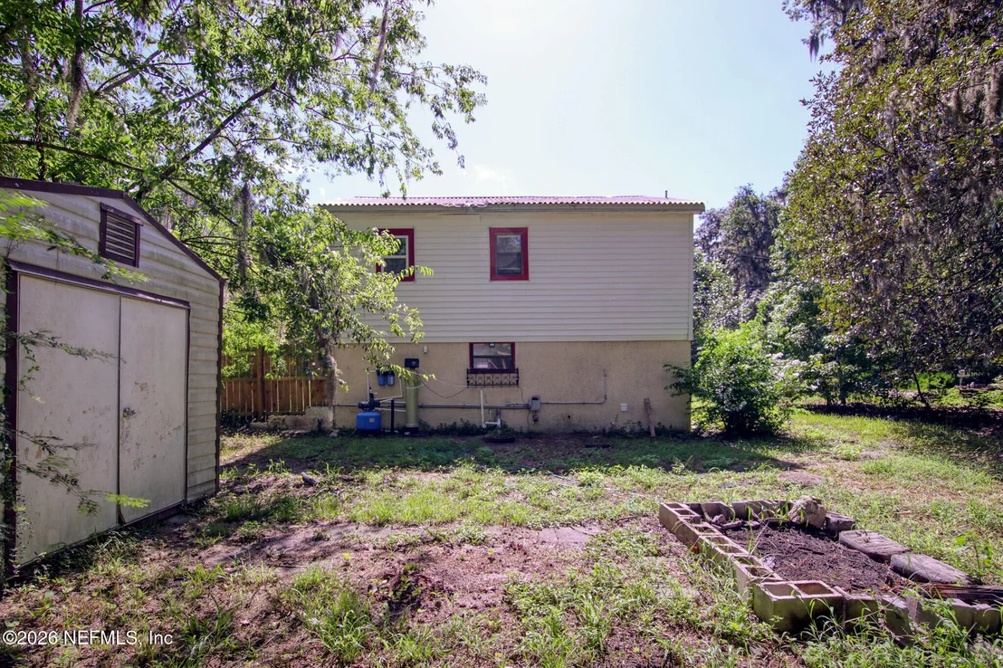 Photo of 9924 SUNSET Drive