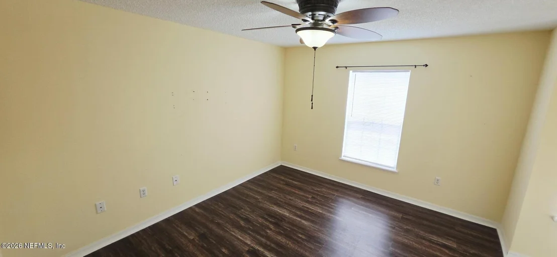 Photo of 8733 HUMBERSIDE Lane