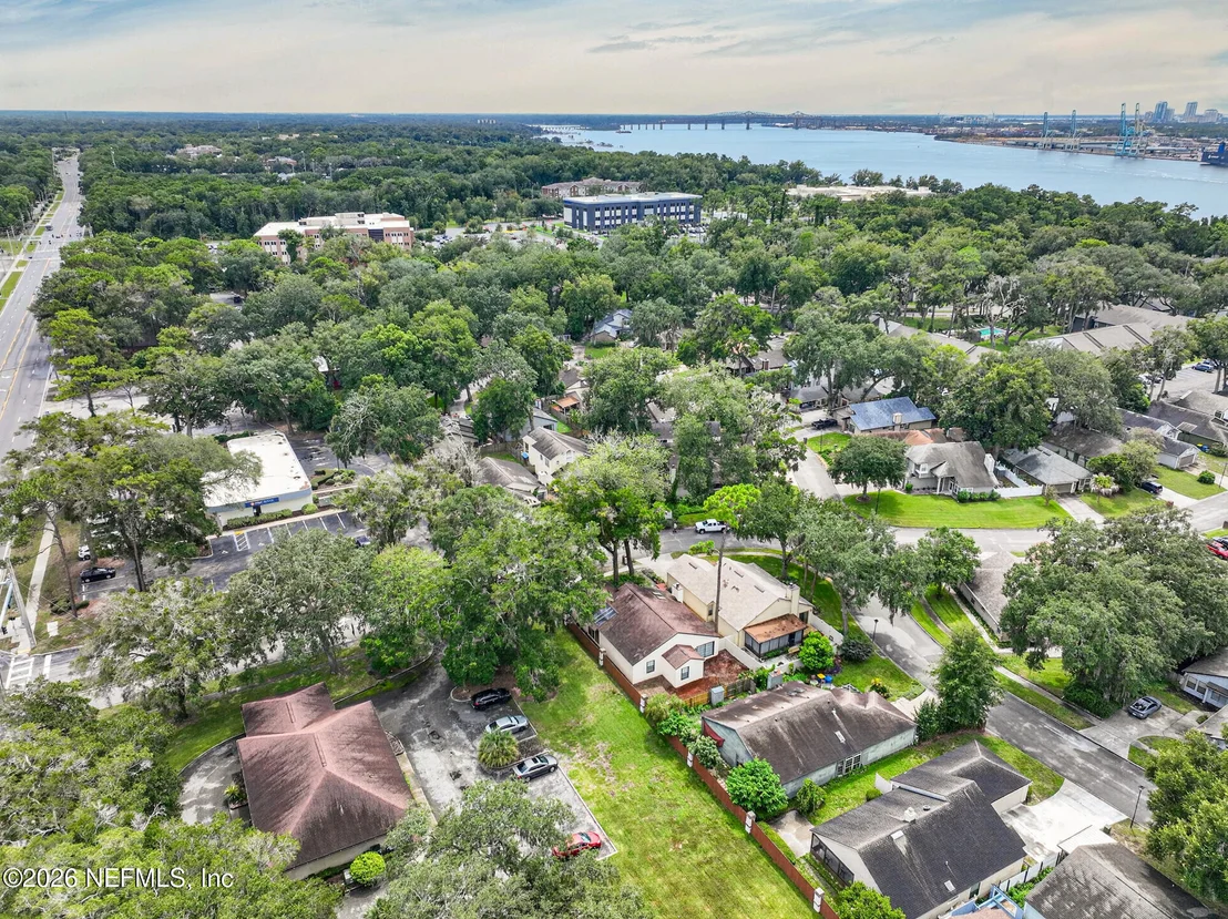 Photo of 5491 FORT CAROLINE Road