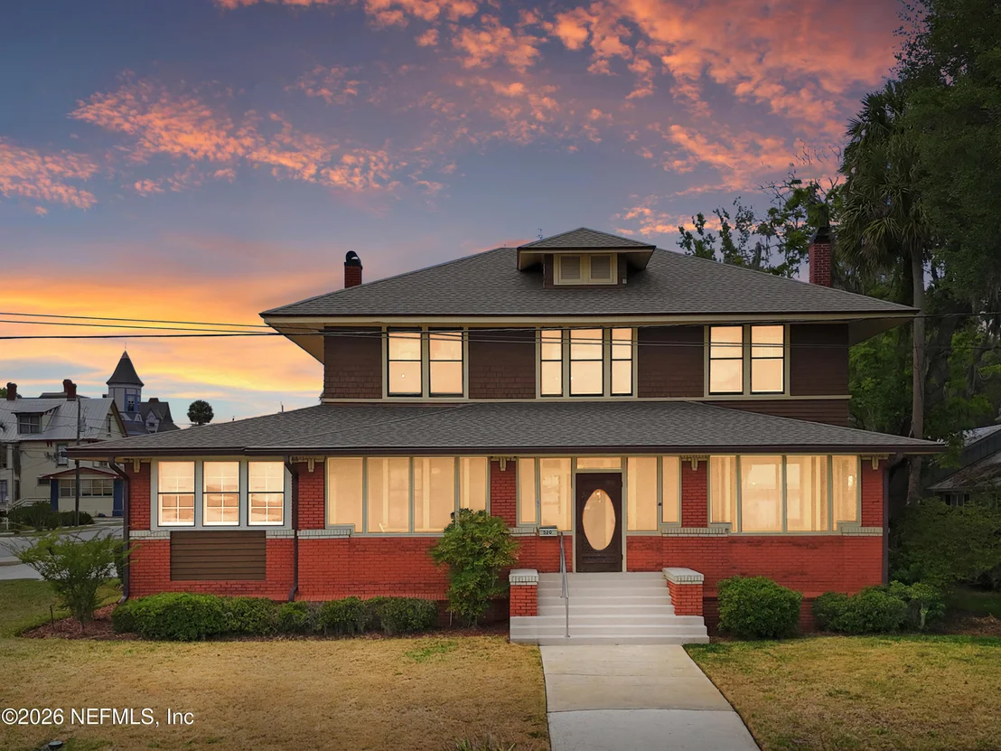 Photo of 520 RIVER Street