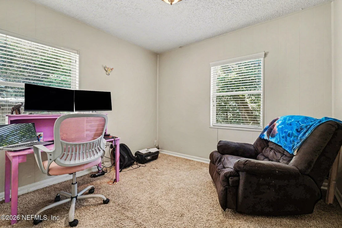 Photo of 527 OGLETHORPE Road
