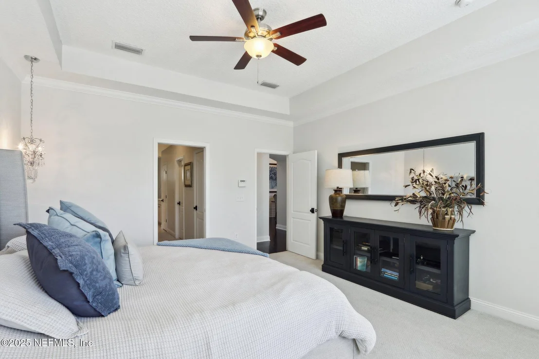 Photo of 212 CORNWALL Drive
