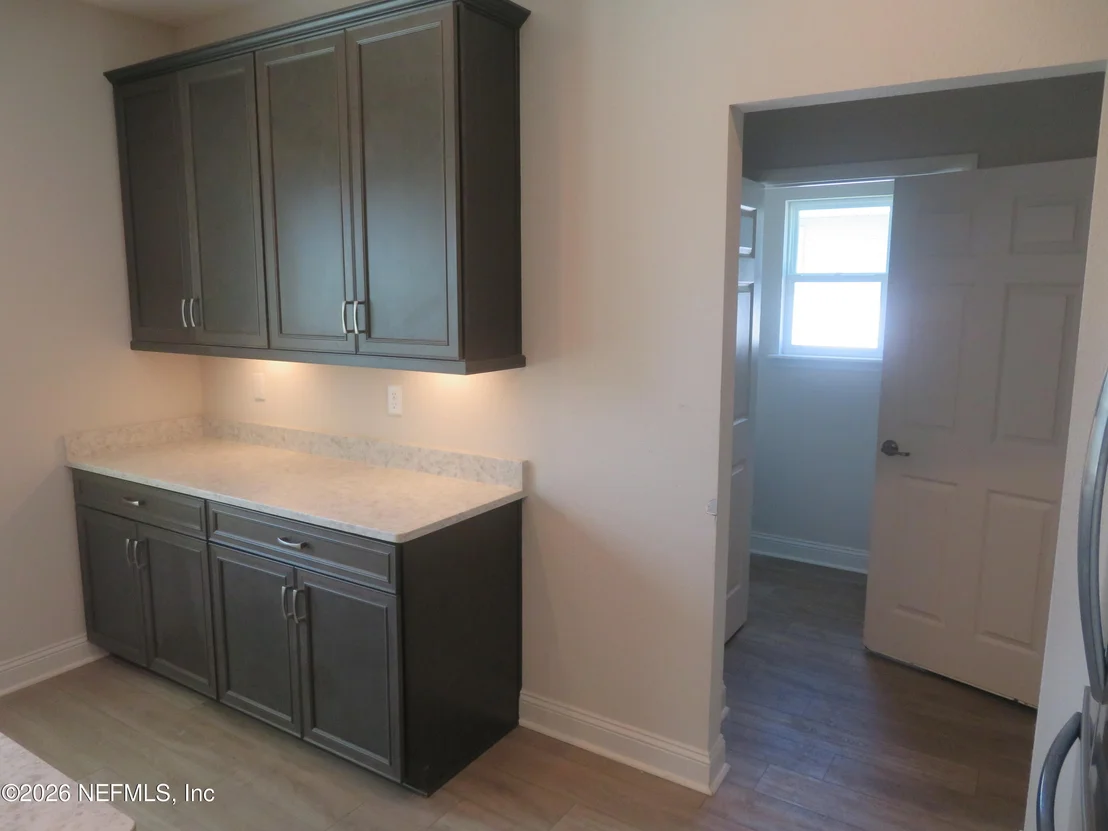 Photo of 313 MEADOW CREEK Drive