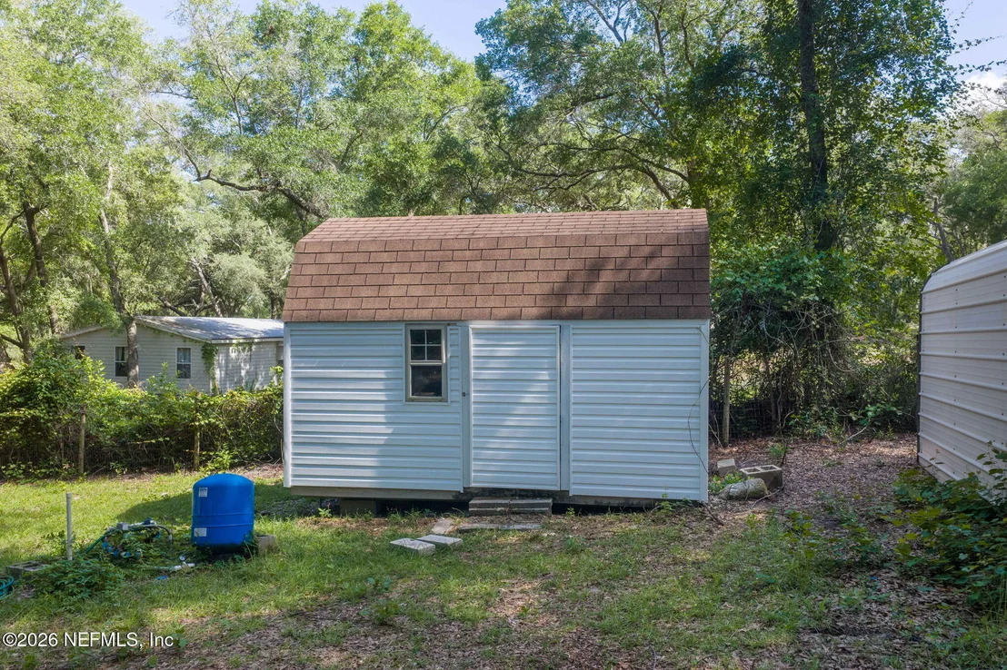 Photo of 8337 SINGLETON Place