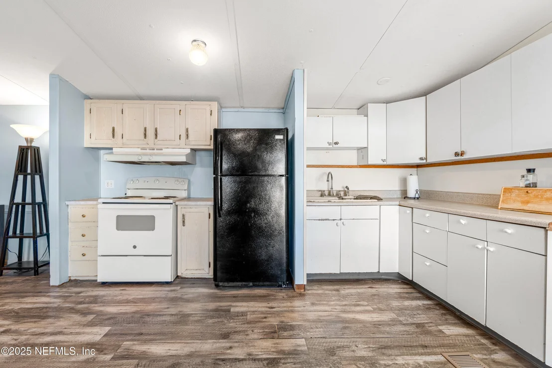 Photo of 103 WALKER Avenue
