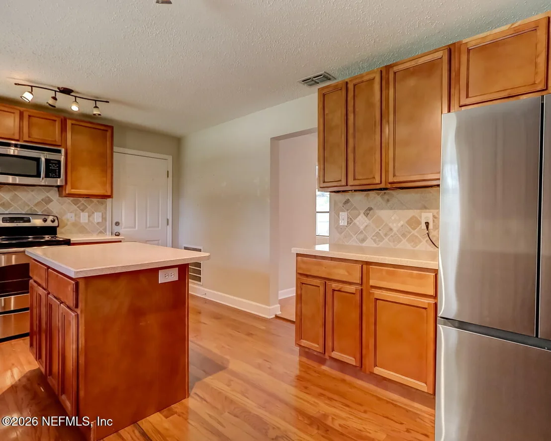 Photo of 3922 EDIDIN Drive