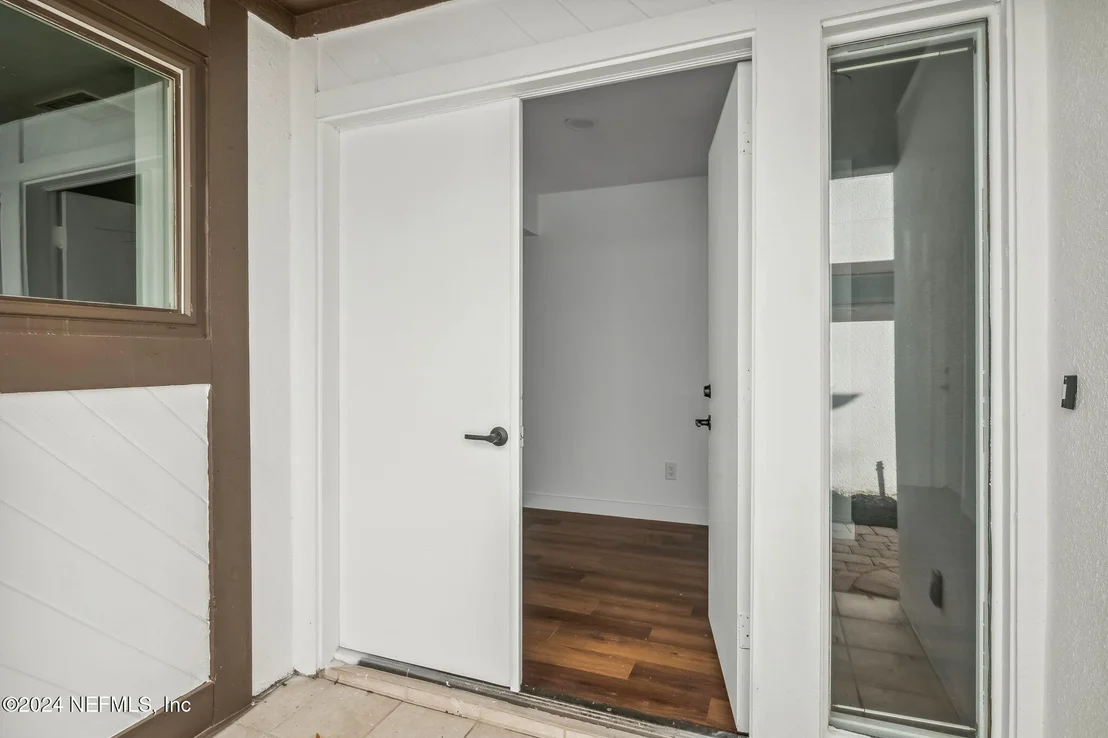 Photo of 7826 LINKSIDE Drive