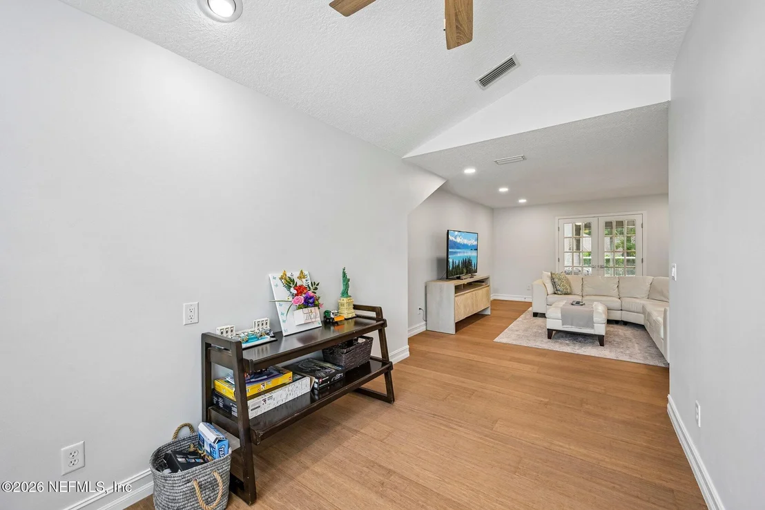Photo of 2567 FERNTREE Lane