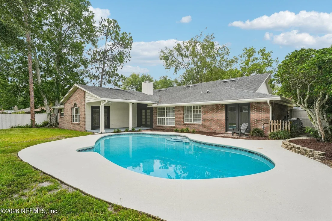 Photo of 1607 SHEFFIELD Place