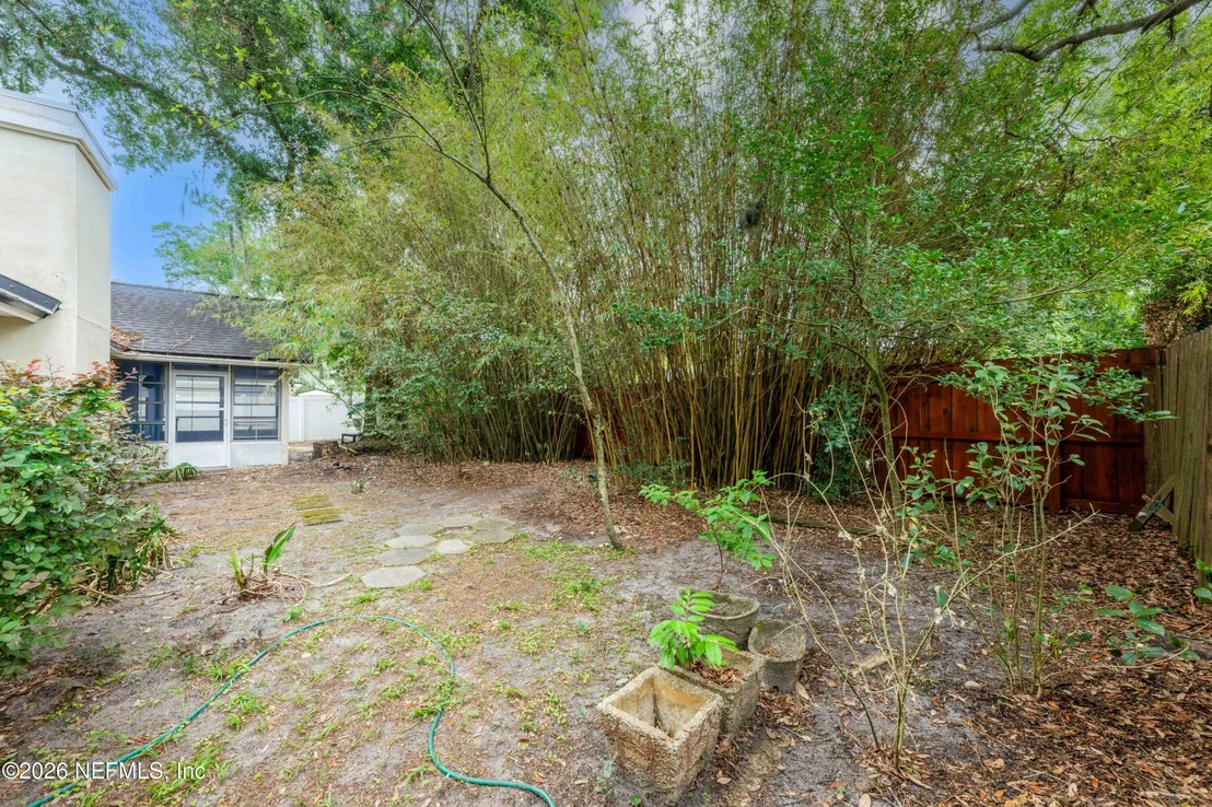 Photo of 6034 WINDING BRIDGE Drive