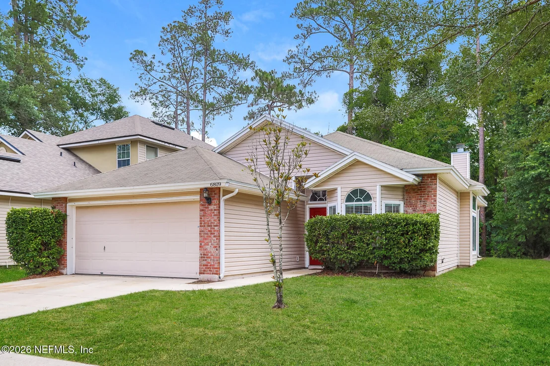 Photo of 6809 MORSE OAKS Drive