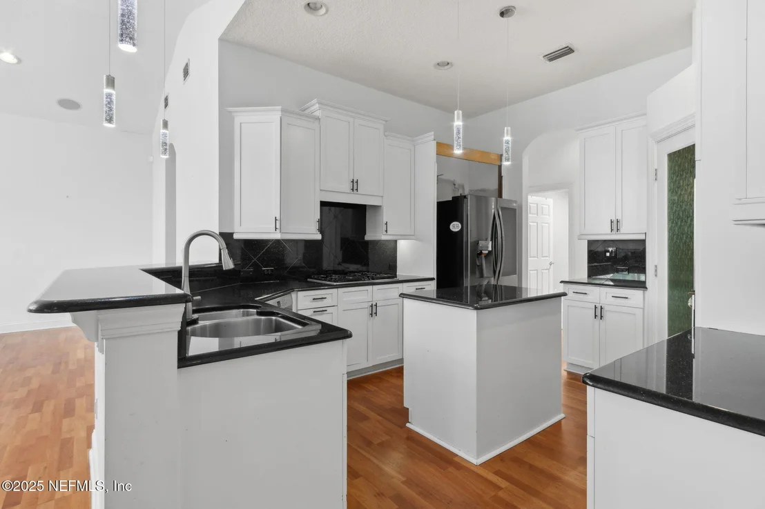Photo of 717 CARTHAGE Place