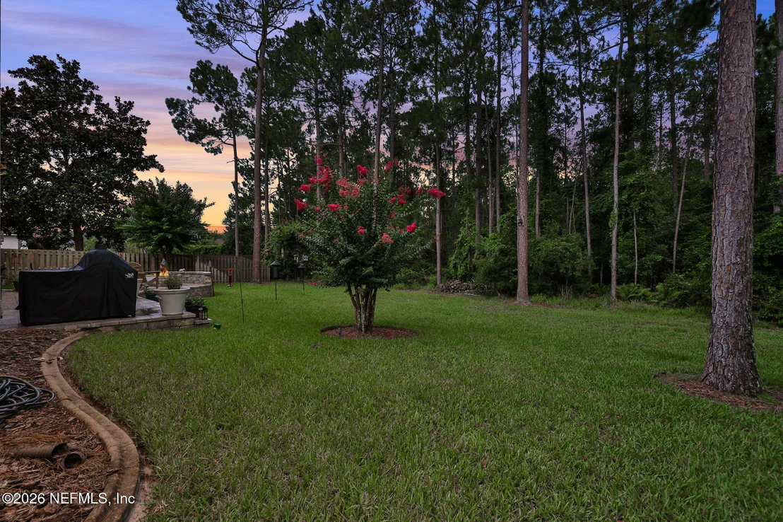 Photo of 513 WETHERBY Lane