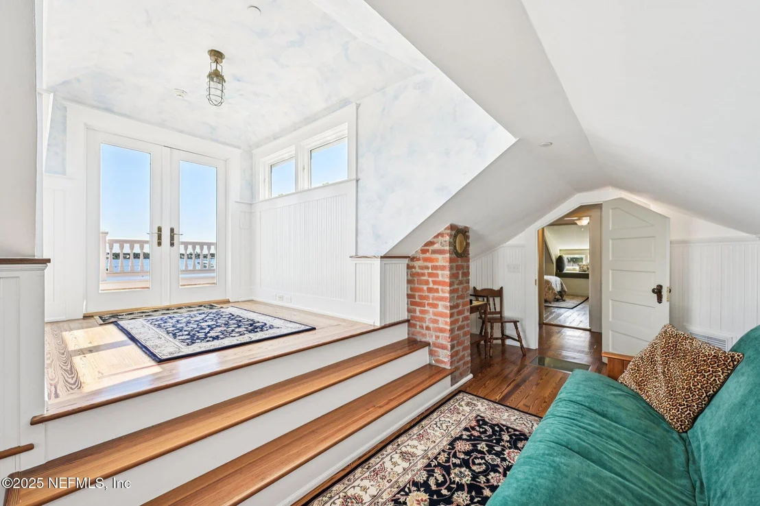 Photo of 178 AVENIDA MENENDEZ