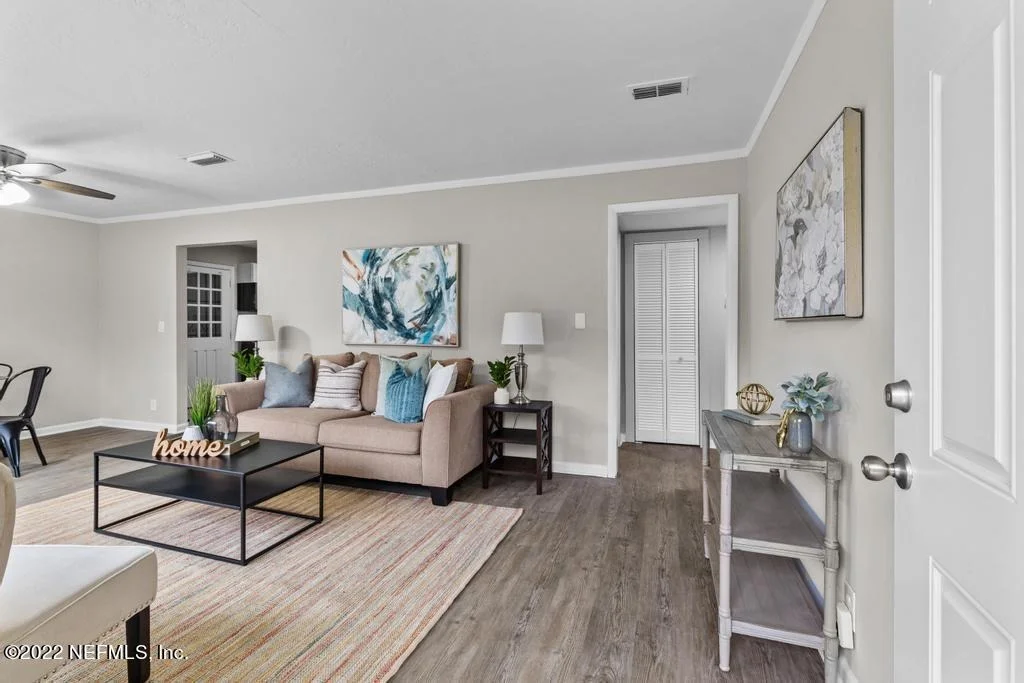 Photo of 10328 PINEHURST Drive