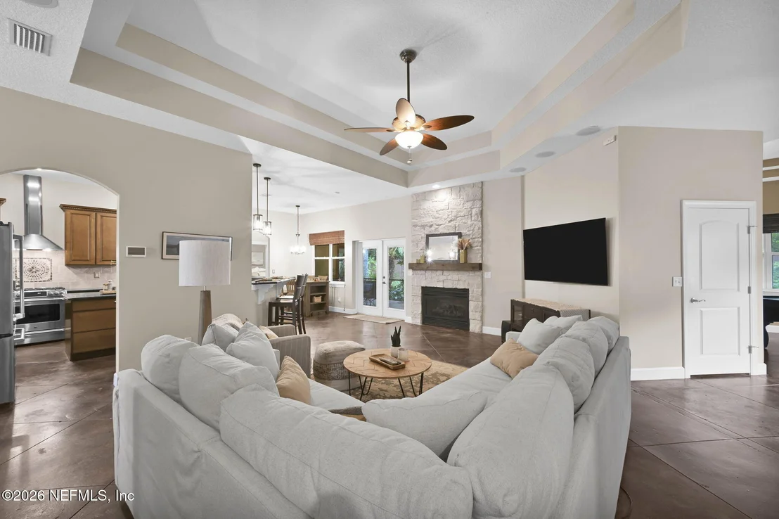 Photo of 1014 FRUIT COVE Road