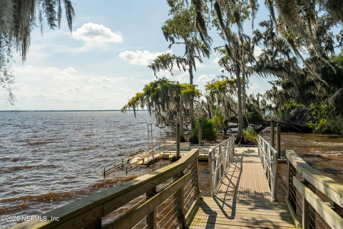 Photo of 186 LADYSLIPPER Drive