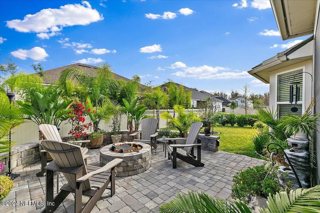 Photo of 364 WINDWALKER Drive