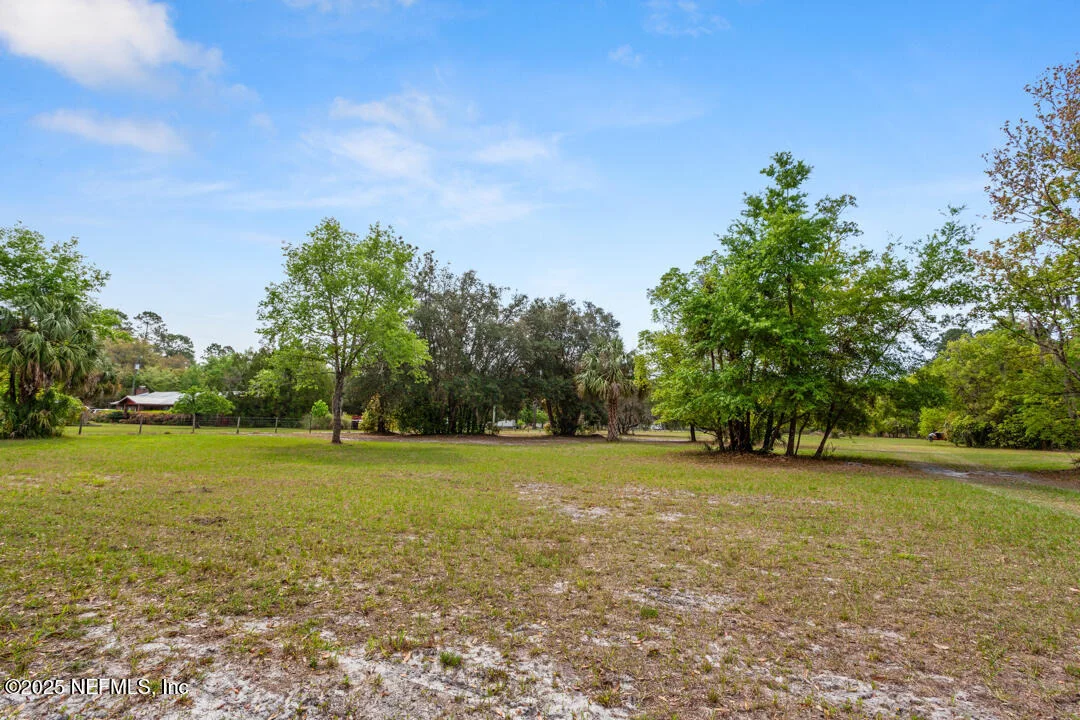 Photo of 1017 OLD GAINESVILLE Highway