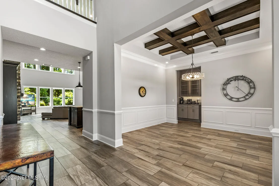 Photo of 863 OLD BLUFF Drive