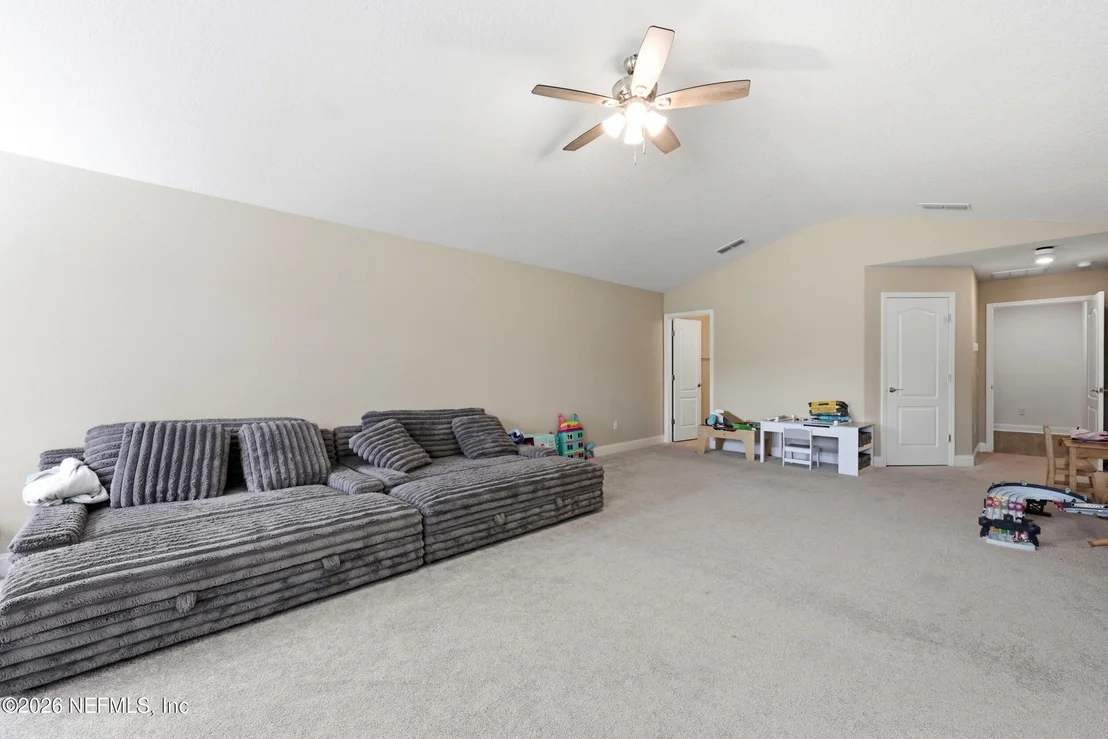 Photo of 44 BRASILLA Avenue