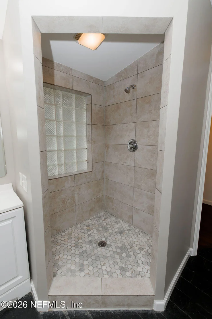 Photo of 2035 ANNISTON Road