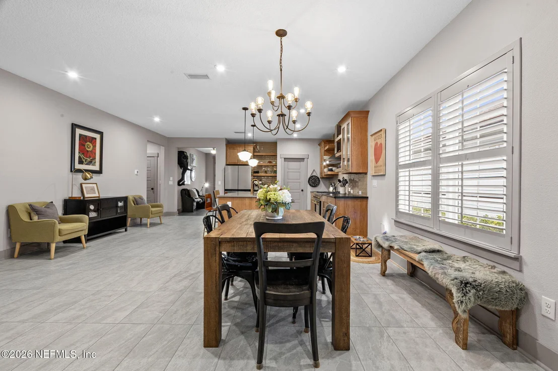 Photo of 3737 EAGLE ROCK Road