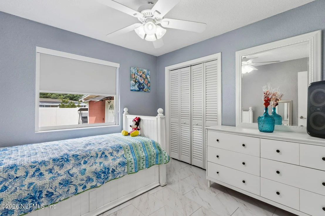 Photo of 2426 LIGUSTRUM Road