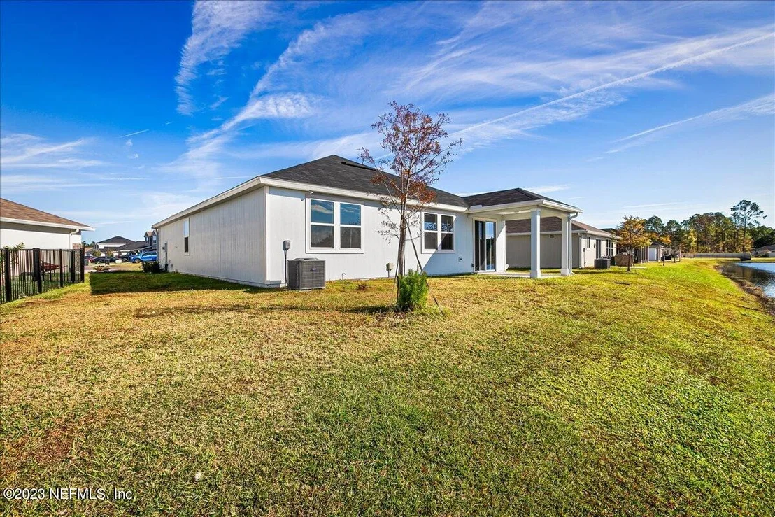 Photo of 10428 COLLINS FIELD Circle