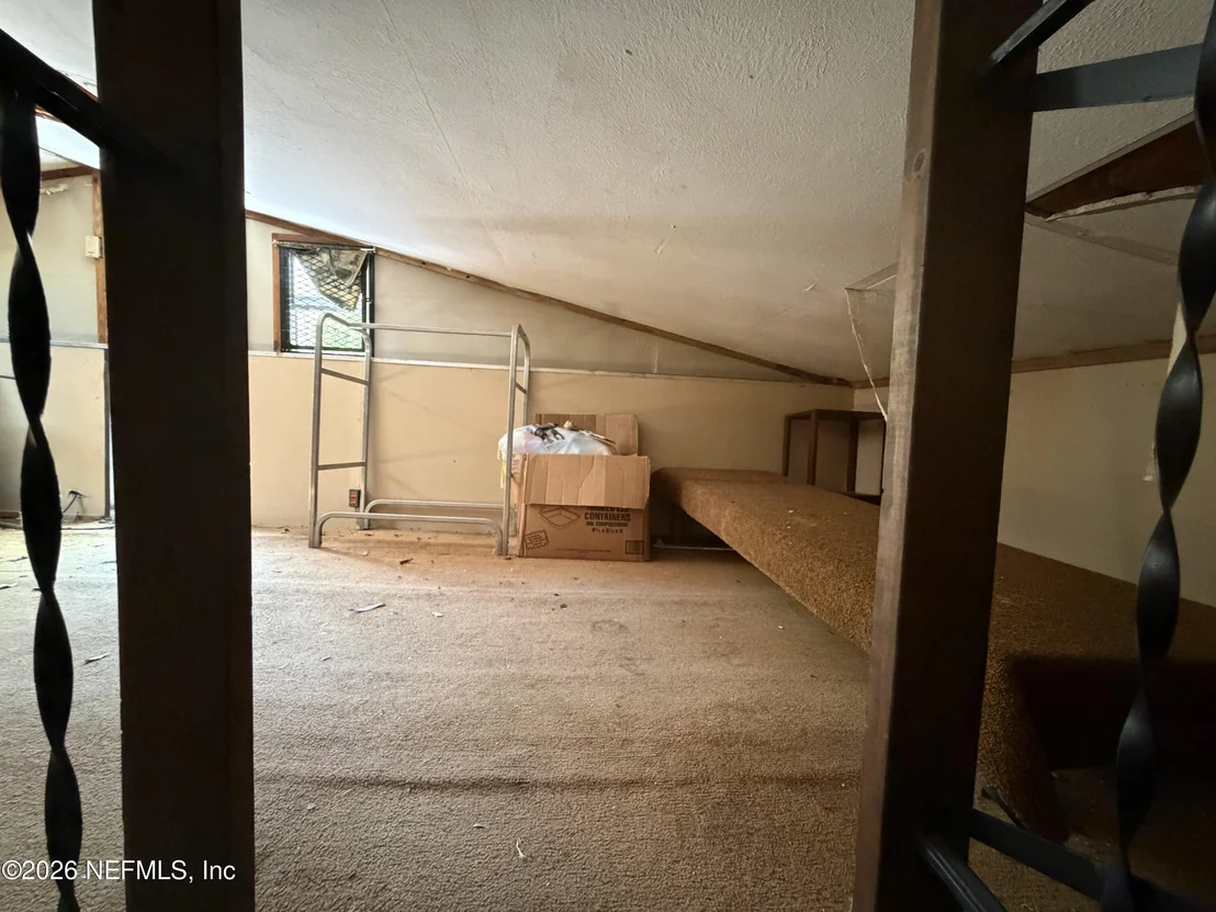 Photo of 5720 CARNATION Road