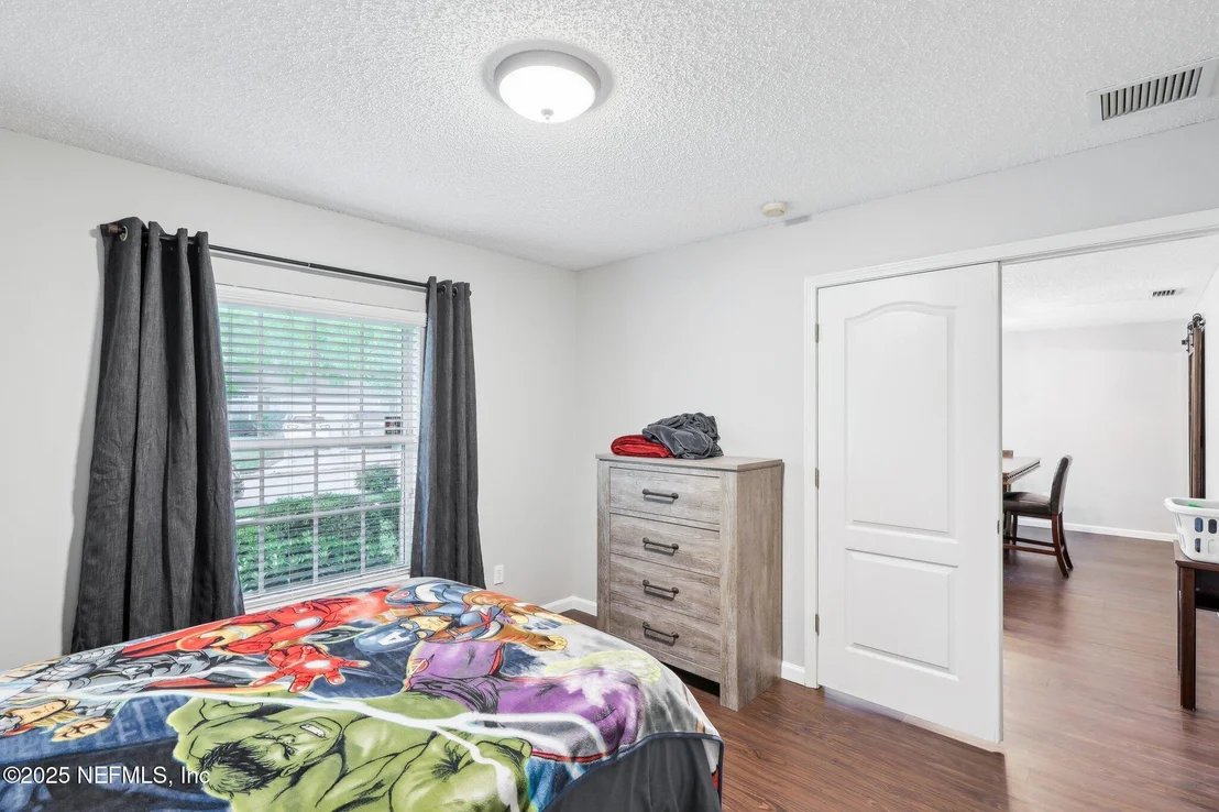 Photo of 9425 STAPLEHURST Drive