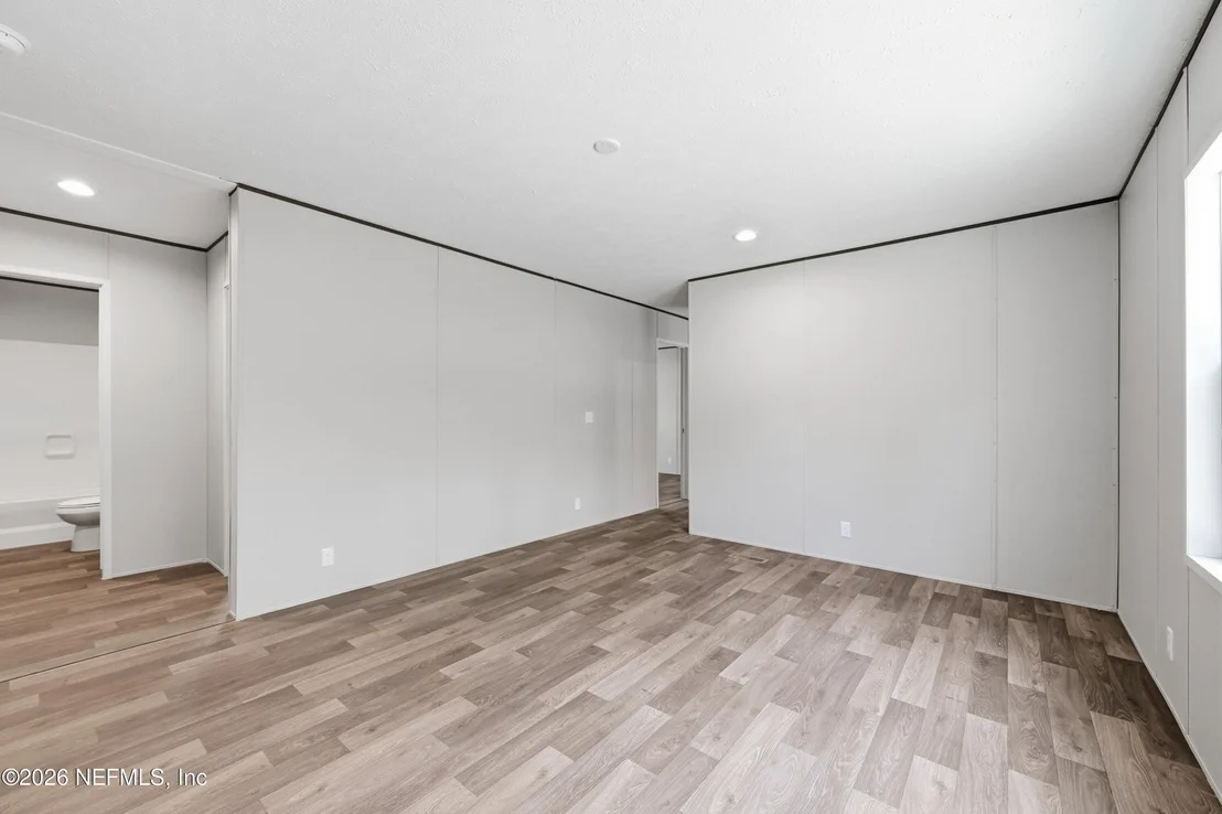 Photo of 170 JANICE Drive