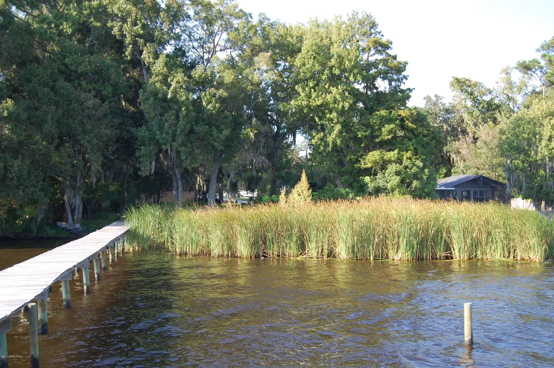 Photo of 2810 Robinette Drive