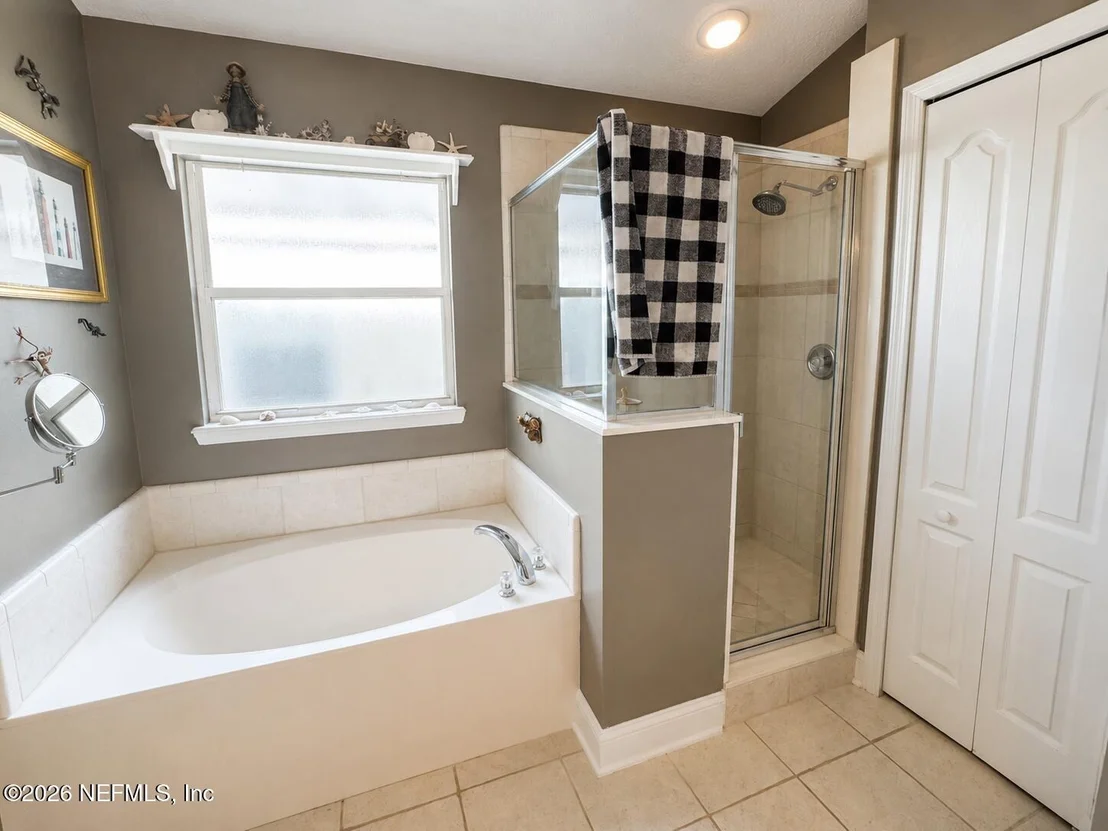 Photo of 1552 BARRINGTON Circle
