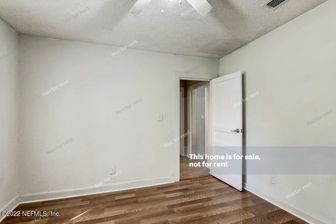 Photo of 1219 ST CLAIR Street